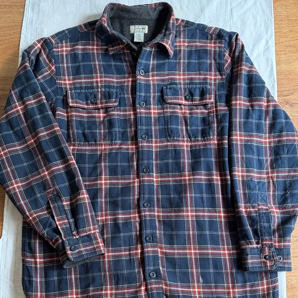 L.L. Bean Fleece Lined Flsnnel ShirtNavy, Red & Cream Plaid Men’s L tall